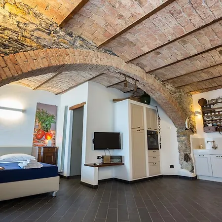 Guest house Rooms And Breakfast Casa Balin 2*